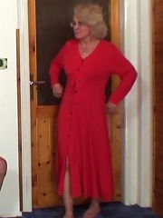 Granny cock pleaser looks great